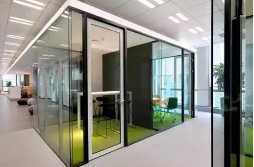 南寧IT行業(yè)辦公室裝修 南寧IT行業(yè)辦公室裝修