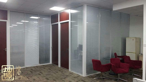 全隔斷辦公室裝修 全隔斷辦公室裝修