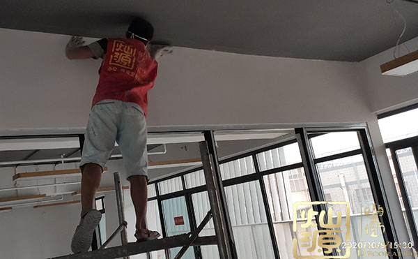 �NԴʩ���F��